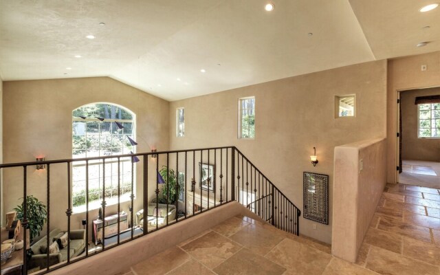 Pebble Beach Golfer Retreat