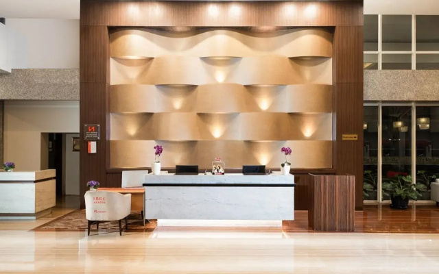 Swiss-Belinn Manyar