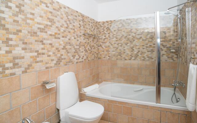 Modern Ocean-view Townhouse