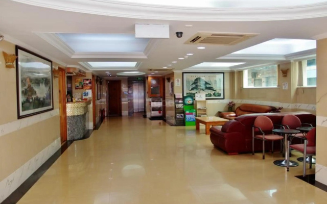 Man Va Hotel