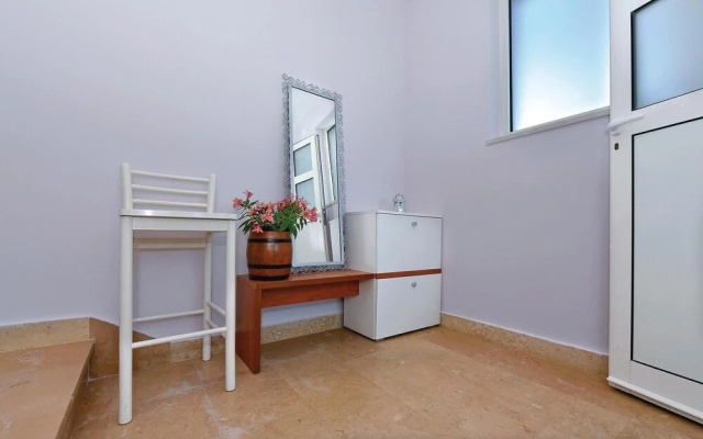 Amazing Home in Rogoznica With Wifi and 4 Bedrooms