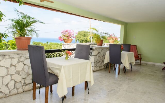 Mynt Retreat Bed and Breakfast