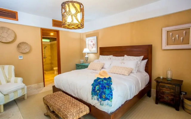 Oceanview Lux Villa - With Eden Roc Club Access