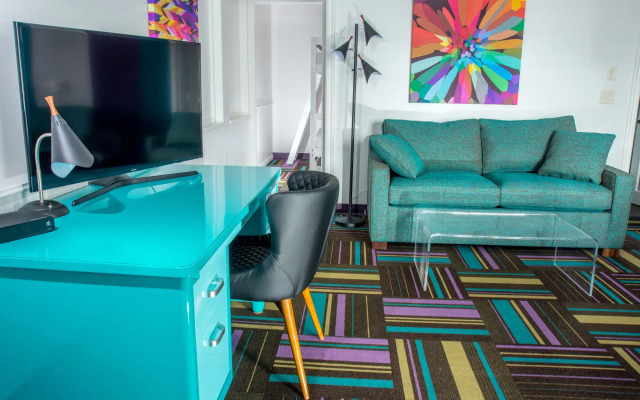 Hotel Zed Kelowna