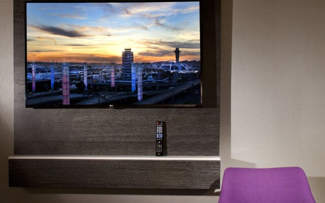Hyatt Regency Los Angeles International Airport