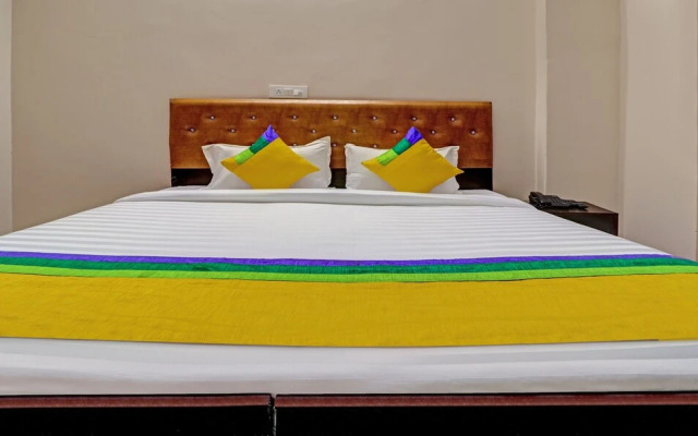 Itsy By Treebo - Divine Inn