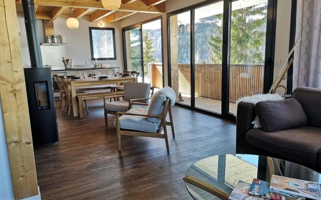 Chalet Notre-Dame-de-Bellecombe, 4 pièces, 8 personnes - FR-1-595-36