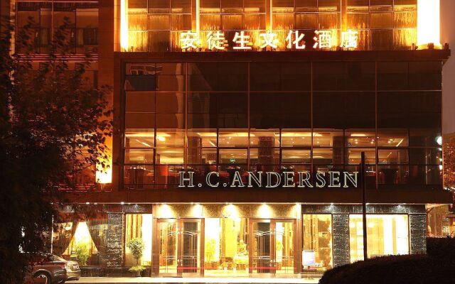 hotelImage