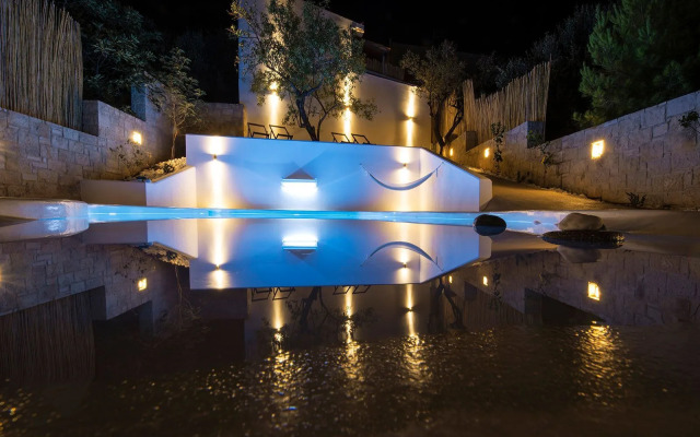 Bohemian Blue Crete