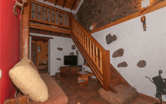 Casa Rural con piscina compartida Valleseco II