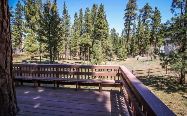 Sutherland 1055 by RedAwning