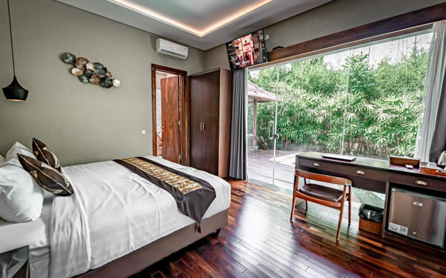 Del Cielo Villa