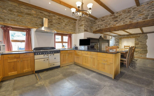 Haye Barton Farm
