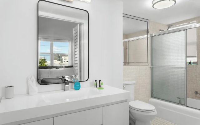 Bay Harbor Sunset Apt 4A