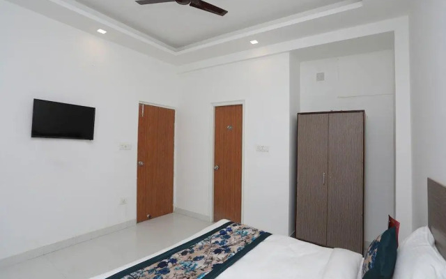 Hotel Gaurav Continental