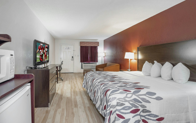Red Roof Inn & Suites Rome