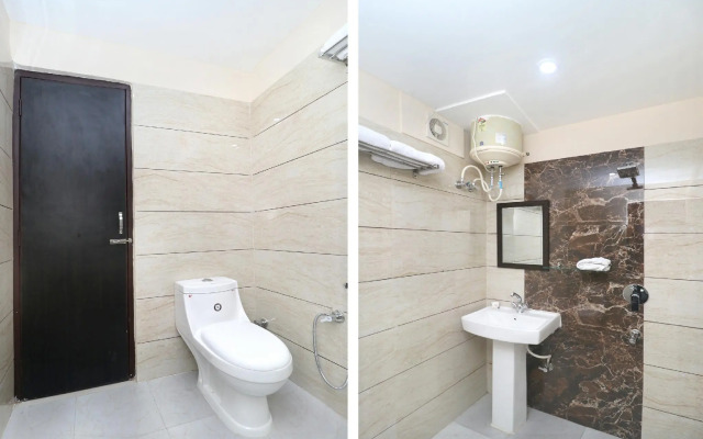 OYO 4963 Hotel Inderprasth