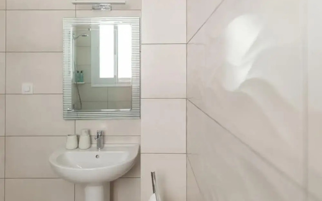 Saint Matthew Central Apartment by Senaon