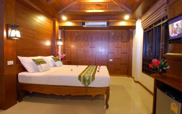 Baan Pakgasri Hideaway