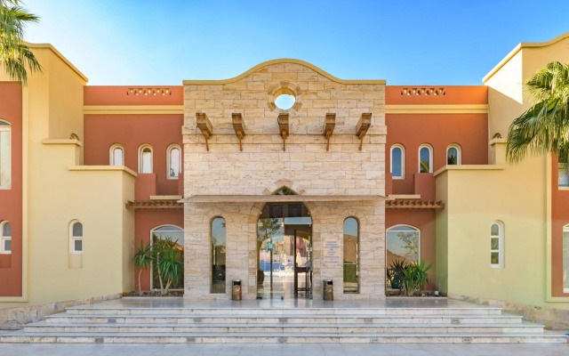 Marina Plaza Hotel, Tala Bay