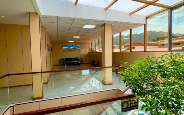 LangMuSi YUN JU Hol iday Hotel