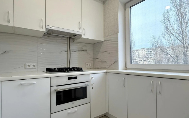 Apart Mari на набережной Адмирала Трибуца 63