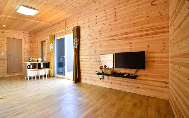 Taean Thedameun Pension