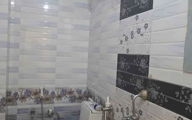 Sunrise Hotel & Restaurant