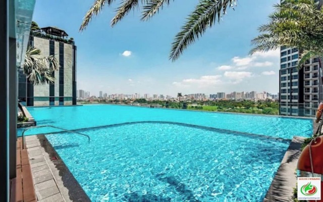 Bluesky Landmark 81 Paradise Vacation
