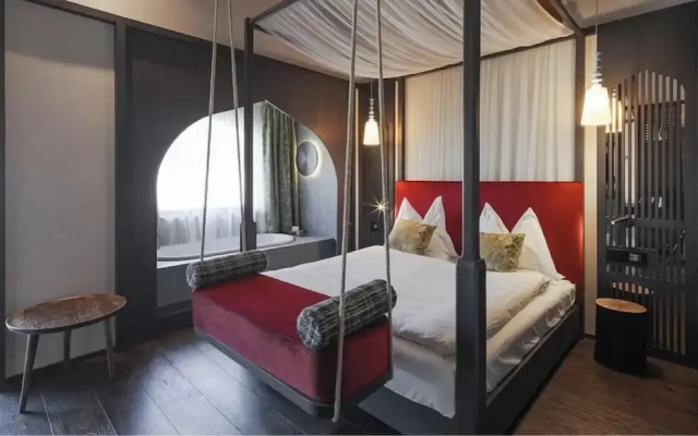 Latemar Hotel Suites & Spa