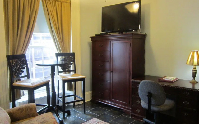 Chipman Hill Suites - Pratt House