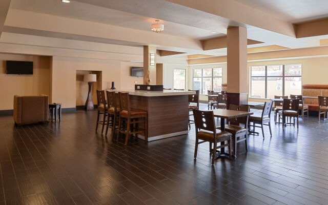 Holiday Inn Express & Suites Globe by IHG