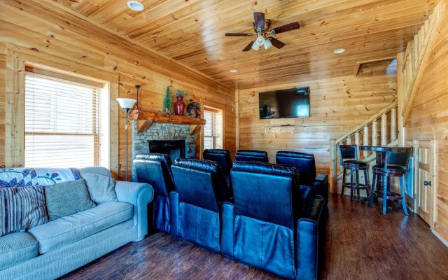 Grand Pinnacle Vista