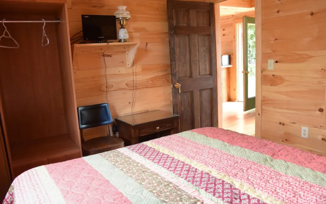 Townhouse Hotel