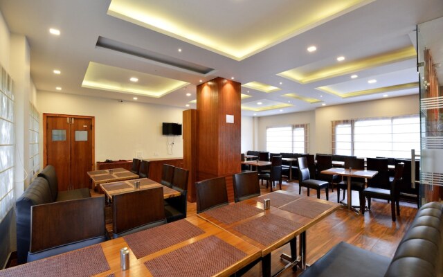 OYO 17099 Ambika Residency