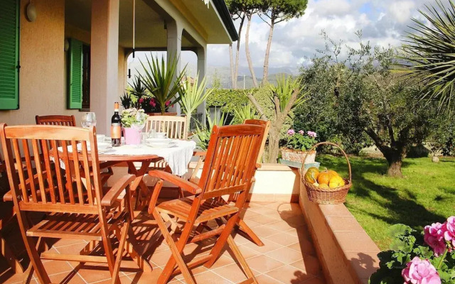 Holiday Home in Versilia Near Sandy Beaches