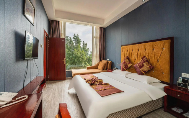 Qionghai Wetland Hotel