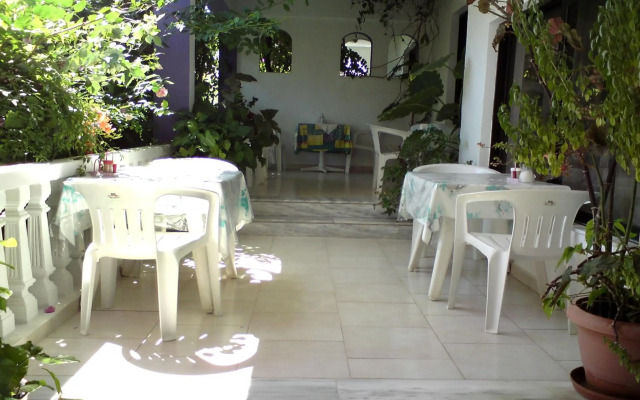 Hotel Rosmari