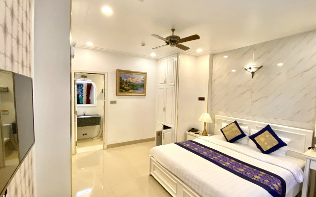 Tulip Hotel 3
