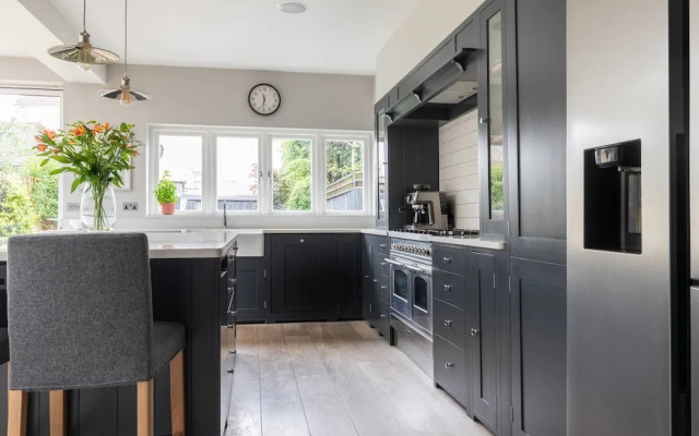 Magdalen Road by Onefinestay
