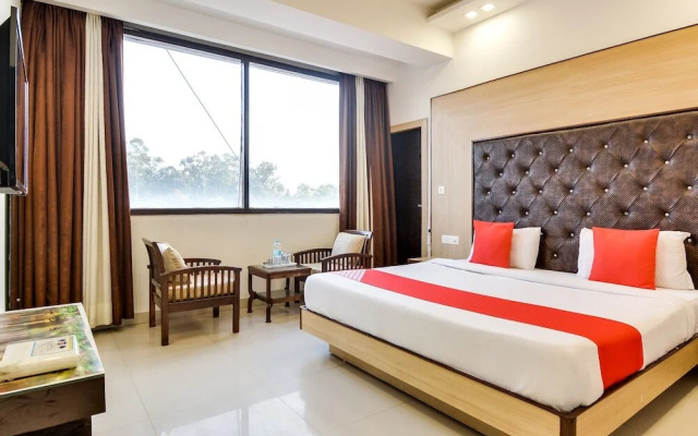 Hotel Purple Residency by OYO Rooms