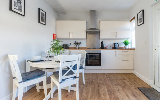 Allan House - 2 Bedroom, Newbiggin by the Sea