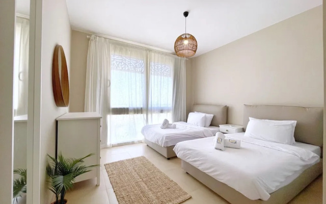 Xuru Stays I Roomy & Relaxed 1bdr @ Mangroovy Free Beach & Pool