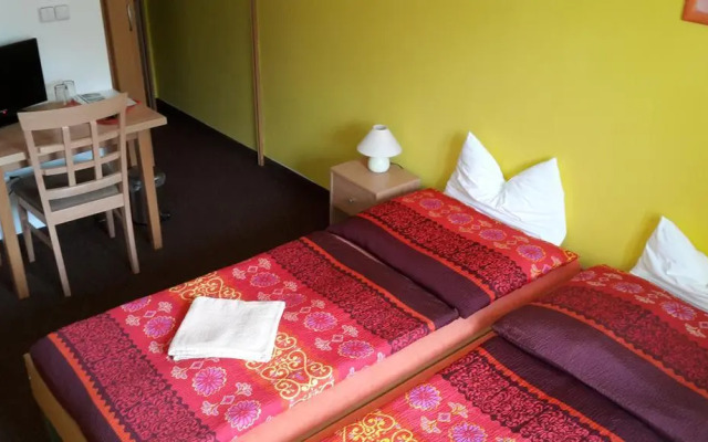 Vzdělávací Středisko a Hotel