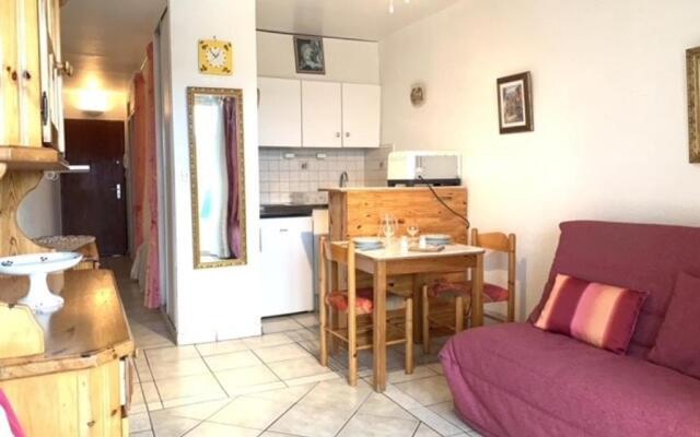 Appartement Balaruc-les-Bains, 1 pièce, 4 personnes - FR-1-503-16