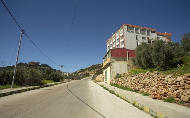 Ajloun Hotel