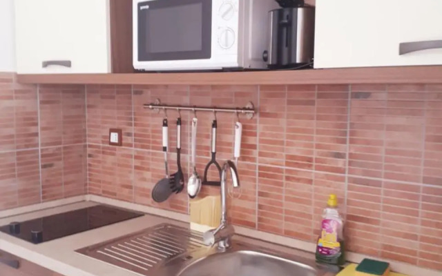 Guesthouse Barboska-pool & tennis court
