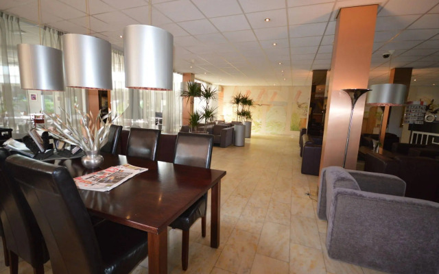 Atlas Hotel Holiday