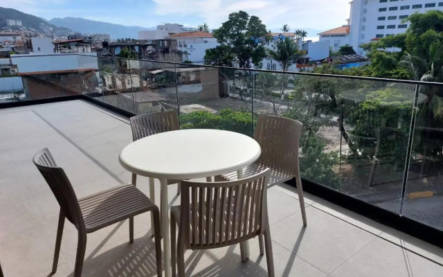 105 Downtown, Rooftop - Ocean View