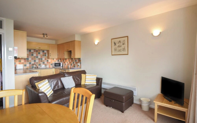 3 Bay View Court